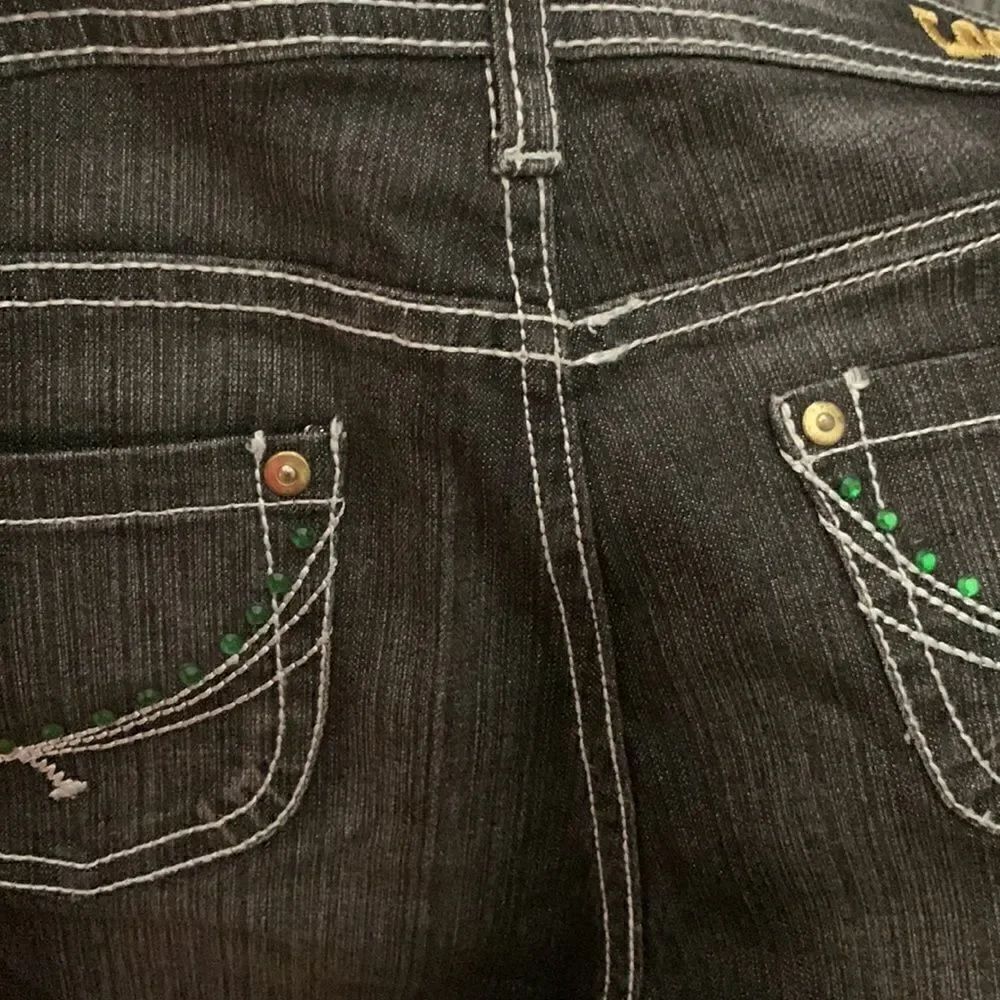 Lot29 Denim Capris  - Picture 7 of 8